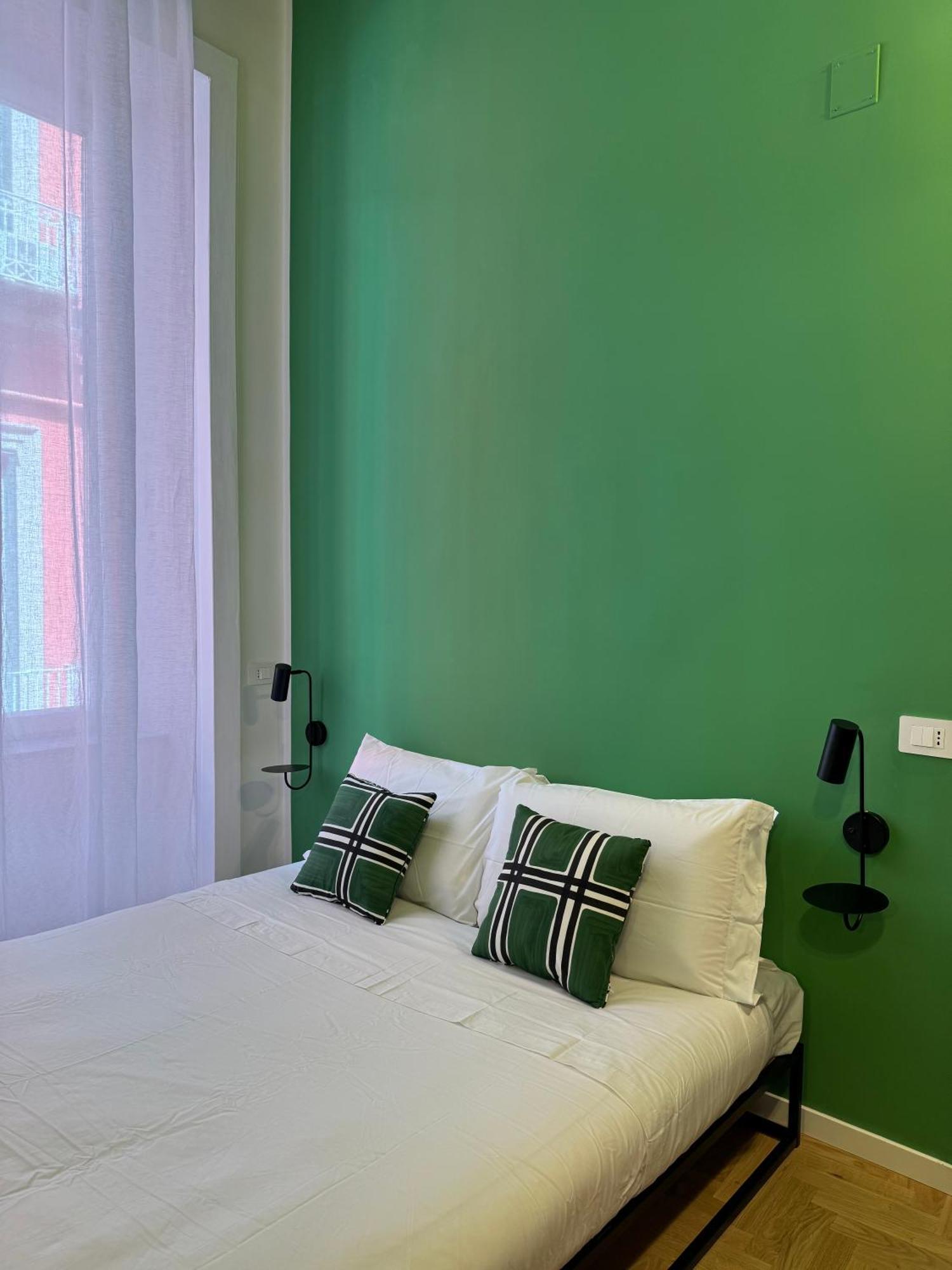 Apartment Alma De Chiaja - Design & Naples