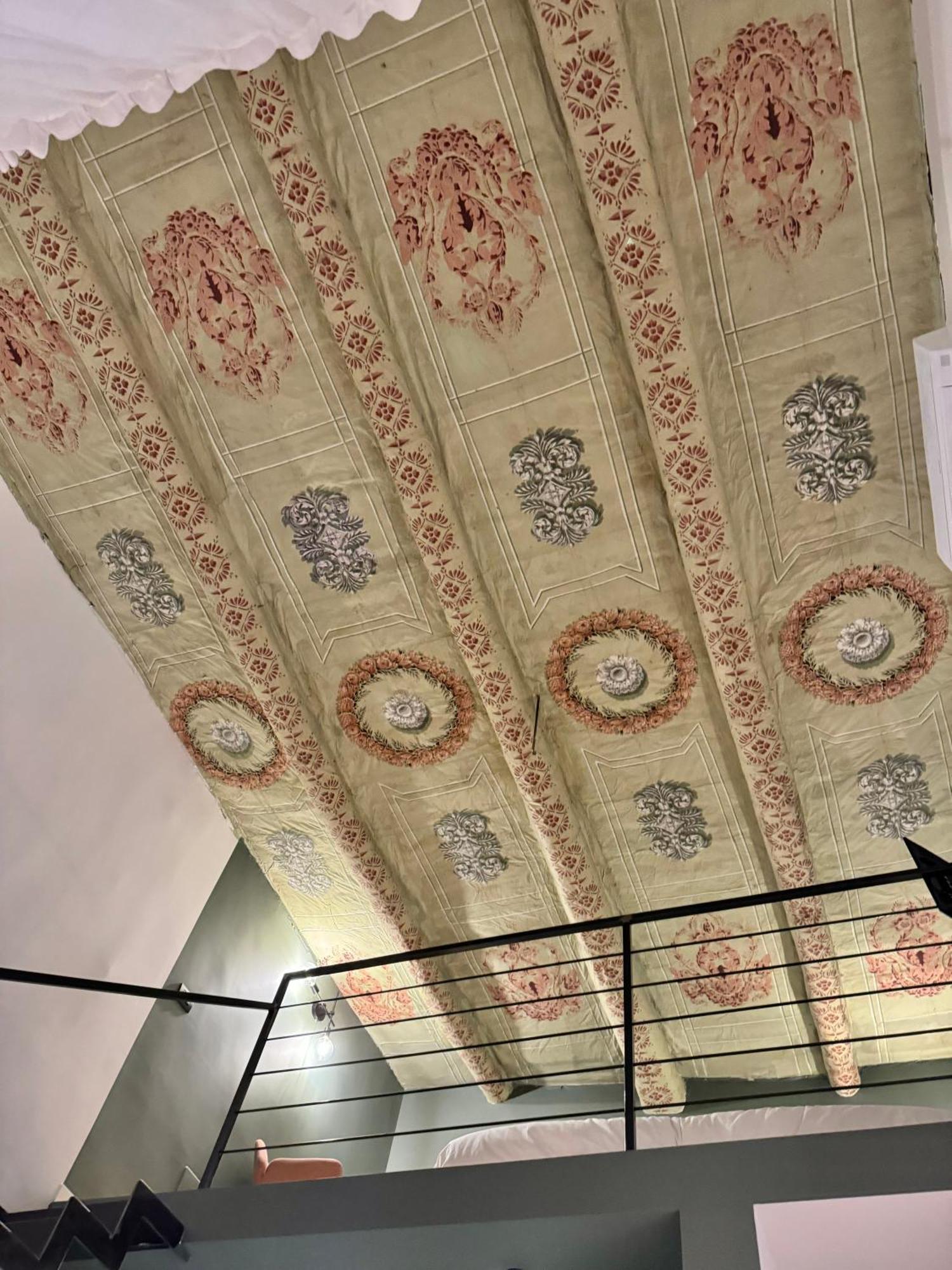 Alma De Chiaja - Design & Naples