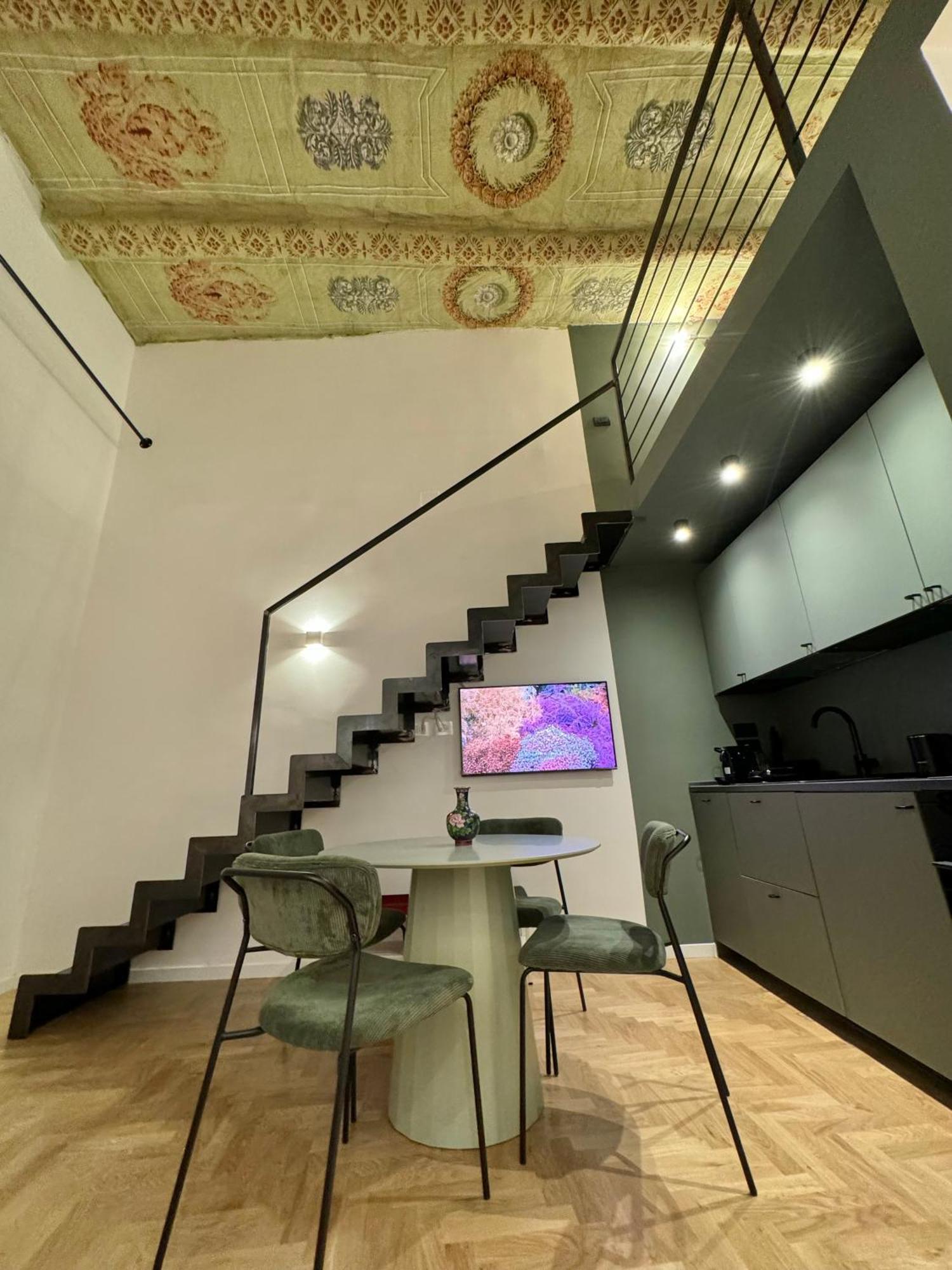 Alma De Chiaja - Design &