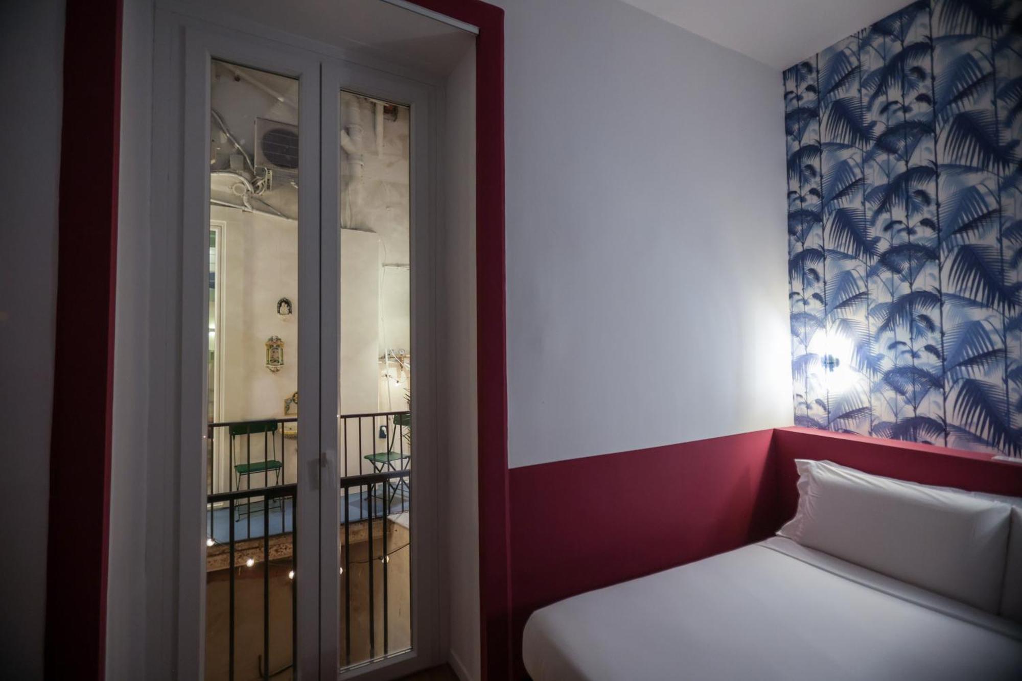 Alma De Chiaja - Design & Apartment Naples